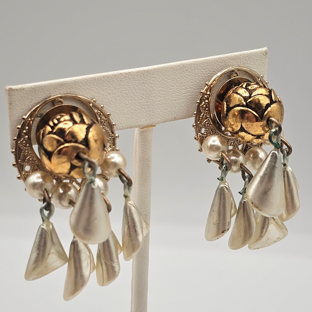 Vintage Gold Tone Faux Pearl Earrings Dangle Clip On Floral Statement 1.75 in.